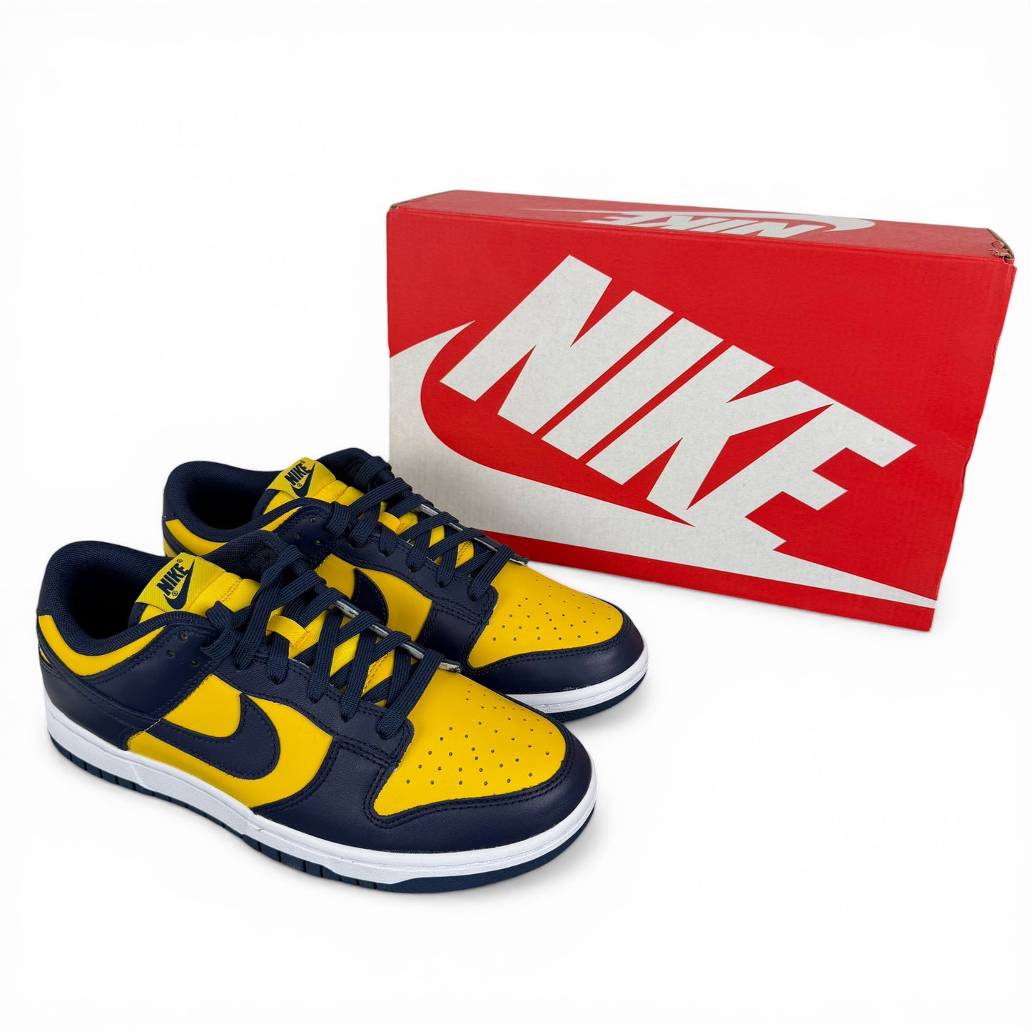 Nike Dunk Low Michigan (2021)