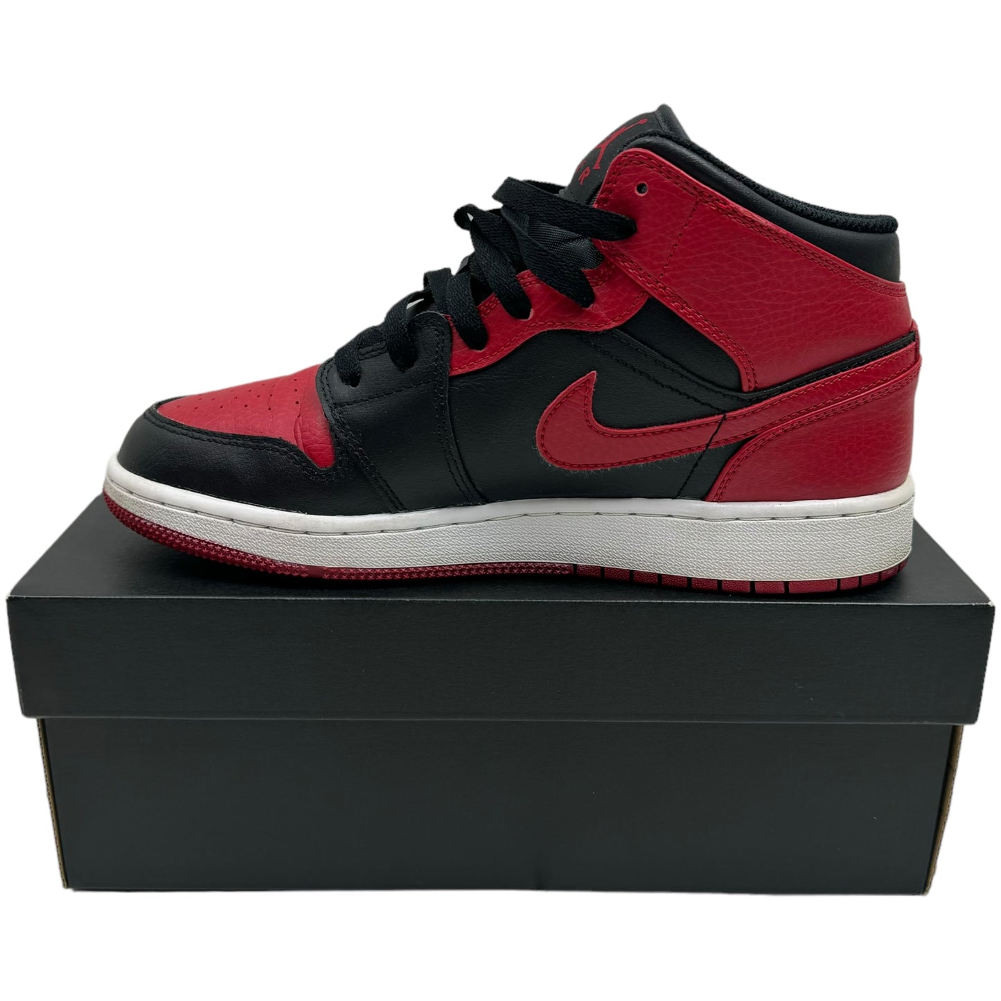 Jordan 1 Mid Banned