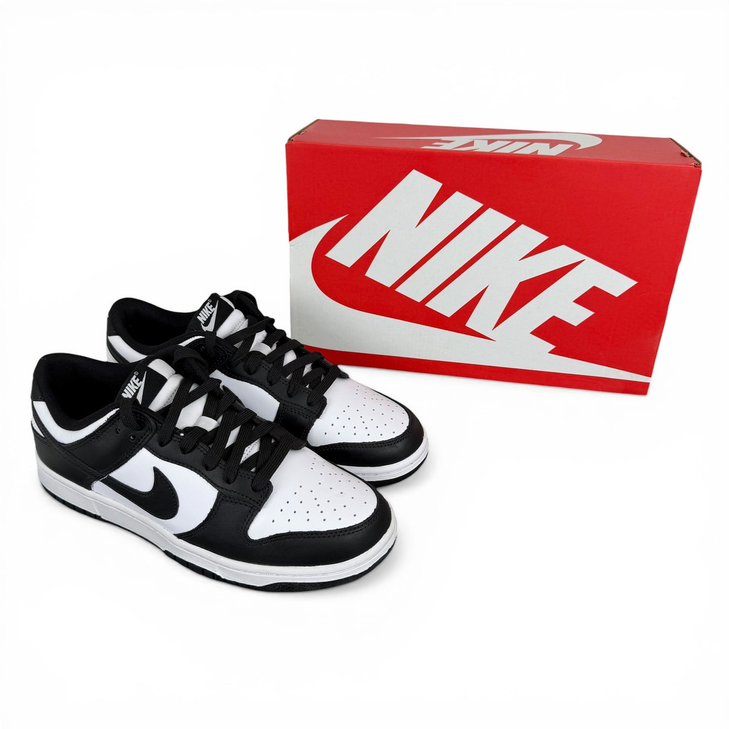 Nike Dunk Low Retro White Black Panda