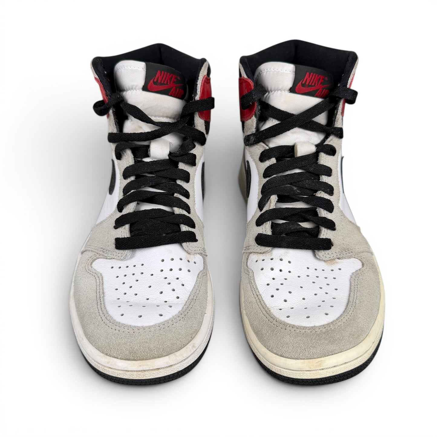 Jordan 1 Retro High Light Smoke Grey