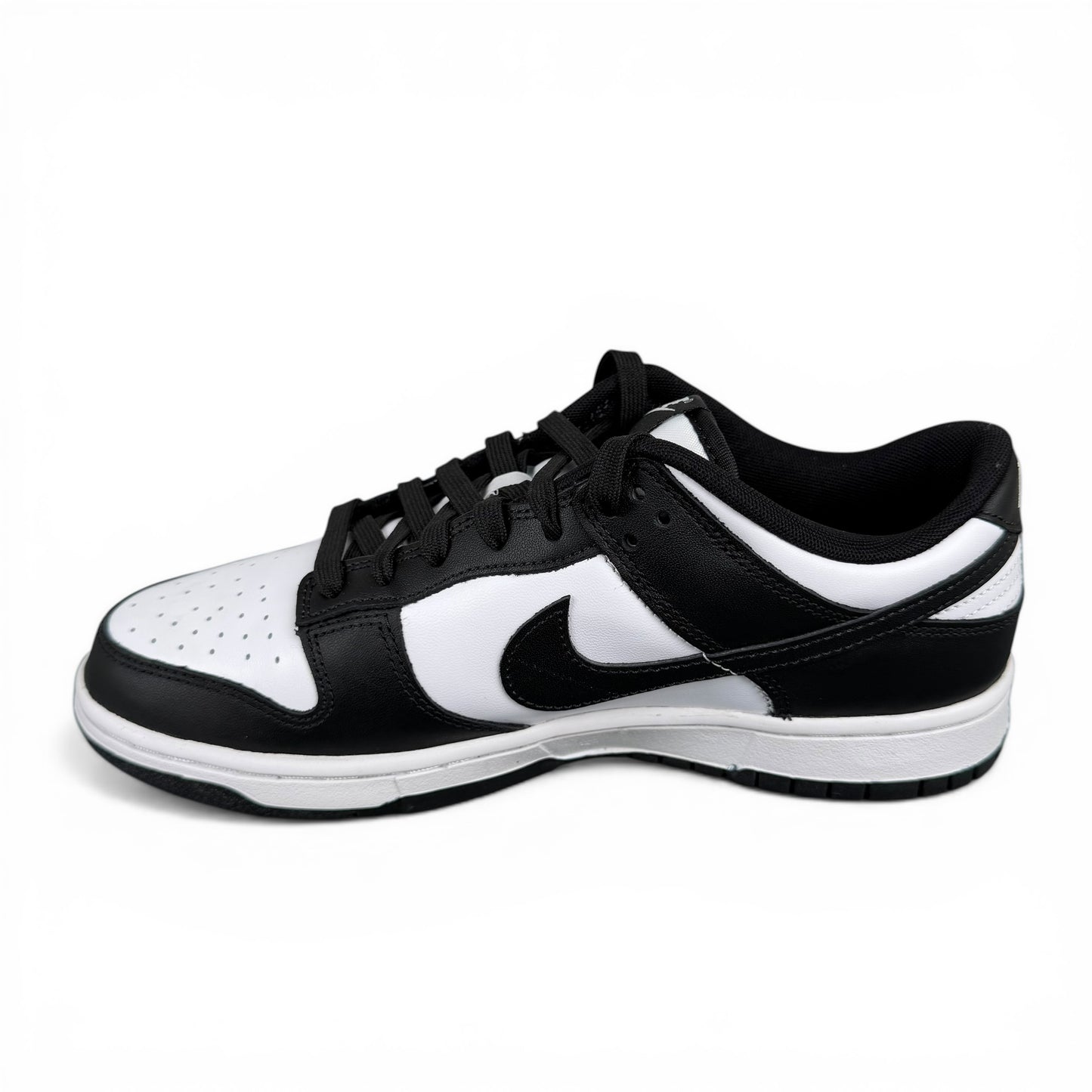 Nike Dunk Low Retro White Black Panda