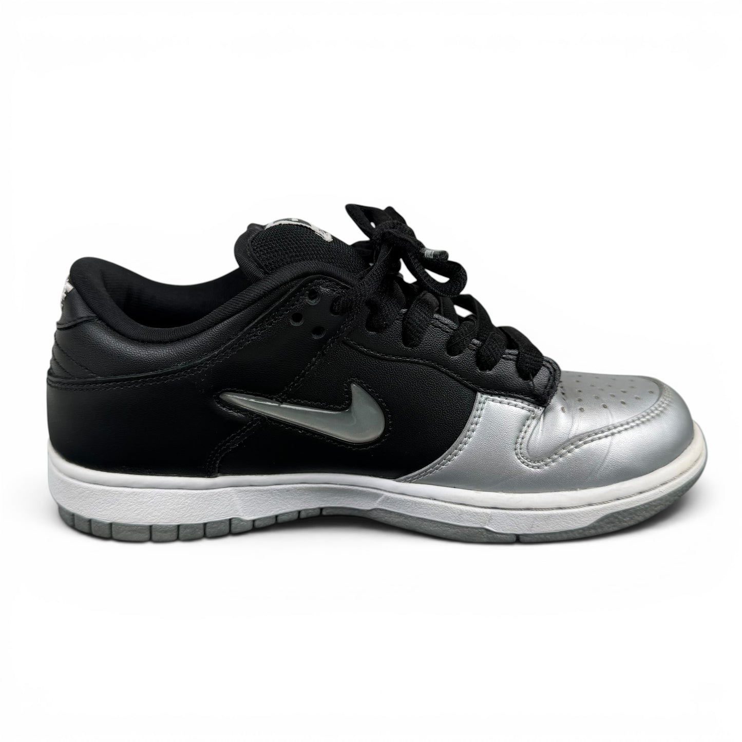 Nike Sb Dunk Low Supreme Jewel Swoosh Silver