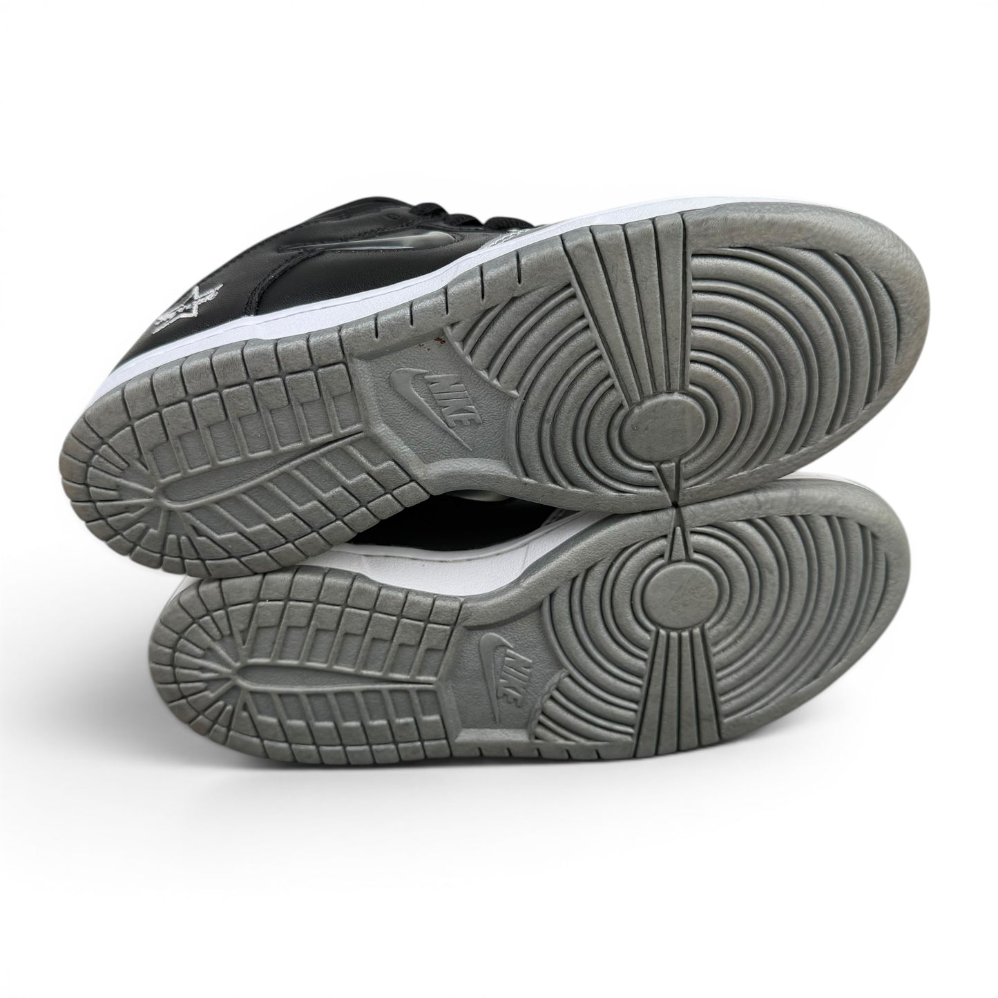 Nike Sb Dunk Low Supreme Jewel Swoosh Silver