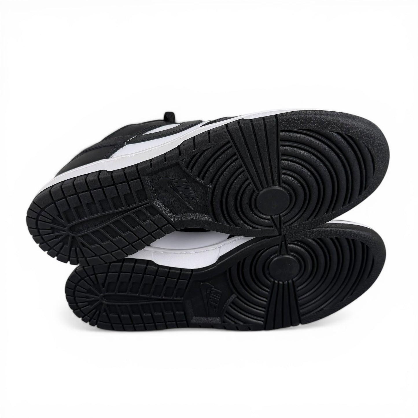 Nike Dunk Low Retro White Black Panda