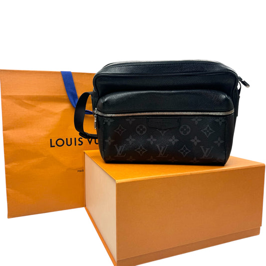 Louis Vuitton Outdoor Messenger Bag