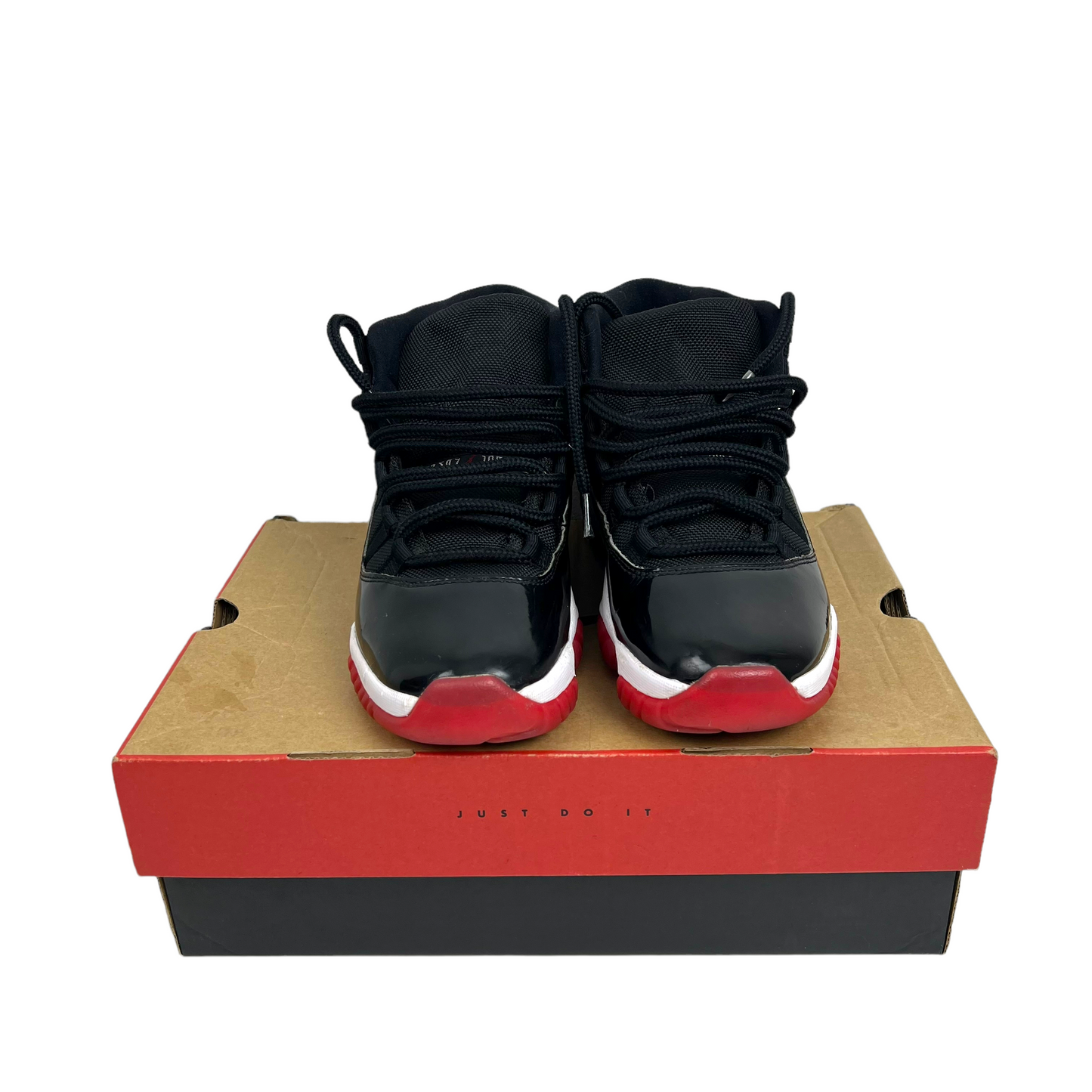 Jordan 11 Retro Playoffs Bred (2019)